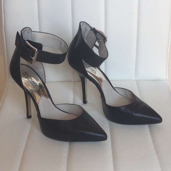 EUC Michael Michael Kors Black Leather Shoes Heels 8M - Picture 2 of 16